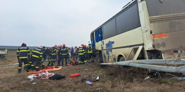 Accident Rutier Grav pe DN 69: Plan Roșu de Intervenție Activat de ISU Timiș