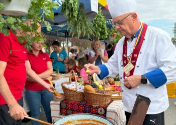 Festivalul Ceaunelor Denta 2025 a adunat comunitatea la o zi plină de savoare și tradiție