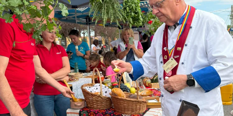 Festivalul Ceaunelor Denta 2025 a adunat comunitatea la o zi plină de savoare și tradiție
